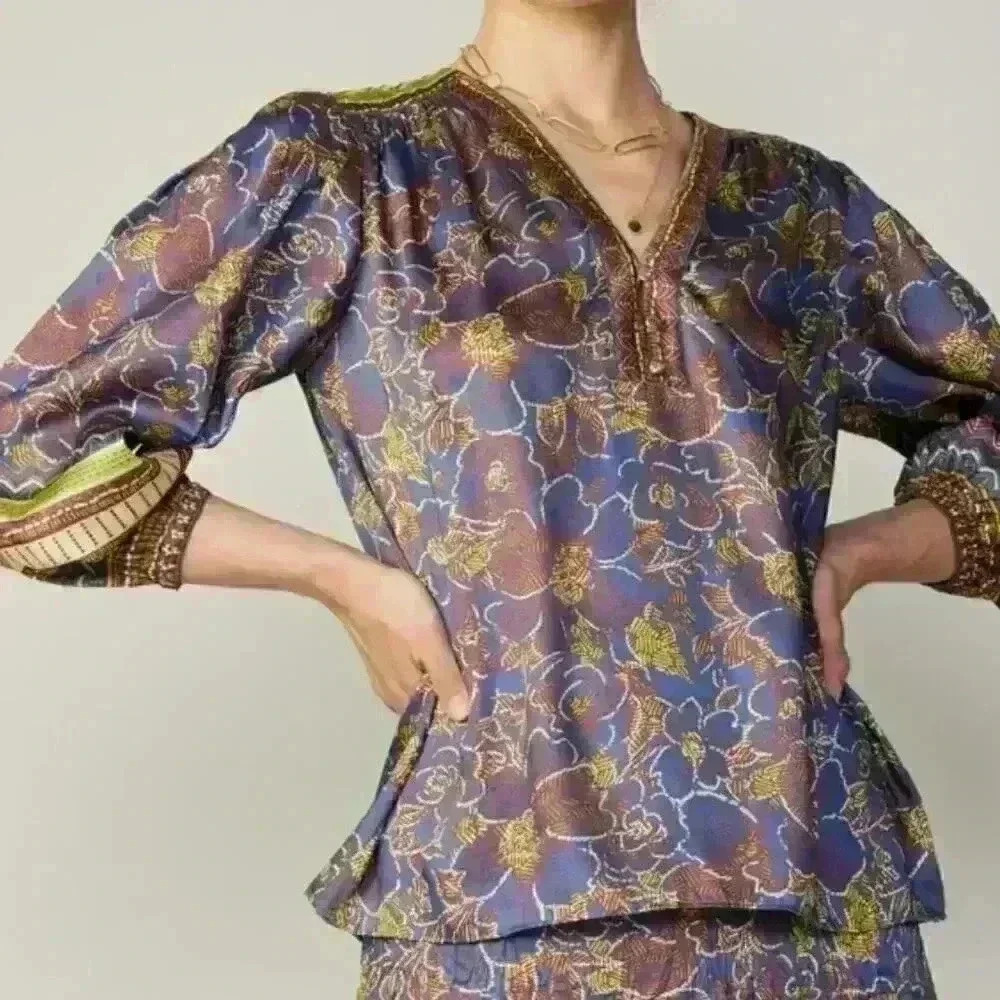 Current Air Los Angeles Floral Bordr Print Blouse Size Large - Picture 13 of 13